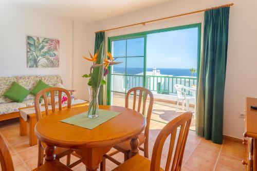 Apartamentos Los Quiqueres Puerto del Carmen  Exterior foto